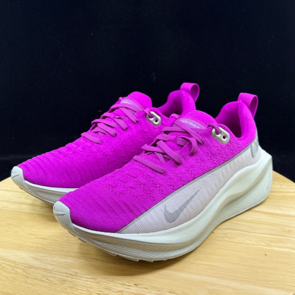 Nike ReactX Infinity Run Flyknit 4 Premium Womens Grape Silver FZ3086 Size 8 - Picture 3 of 8